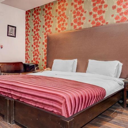 Hotel Chalet Νέο Δελχί Εξωτερικό φωτογραφία