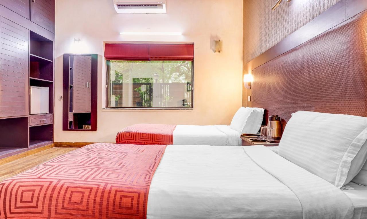 Hotel Chalet Νέο Δελχί Εξωτερικό φωτογραφία