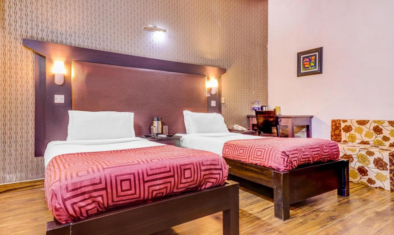 Hotel Chalet Νέο Δελχί Εξωτερικό φωτογραφία