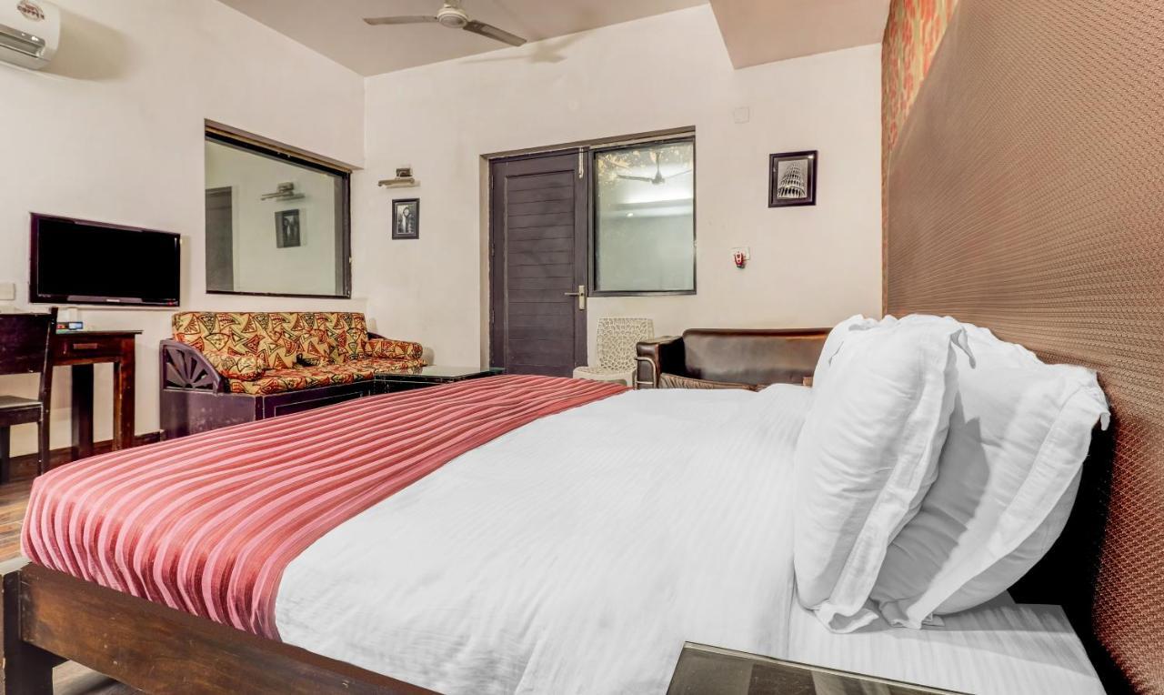 Hotel Chalet Νέο Δελχί Εξωτερικό φωτογραφία