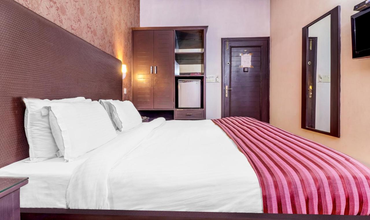 Hotel Chalet Νέο Δελχί Εξωτερικό φωτογραφία